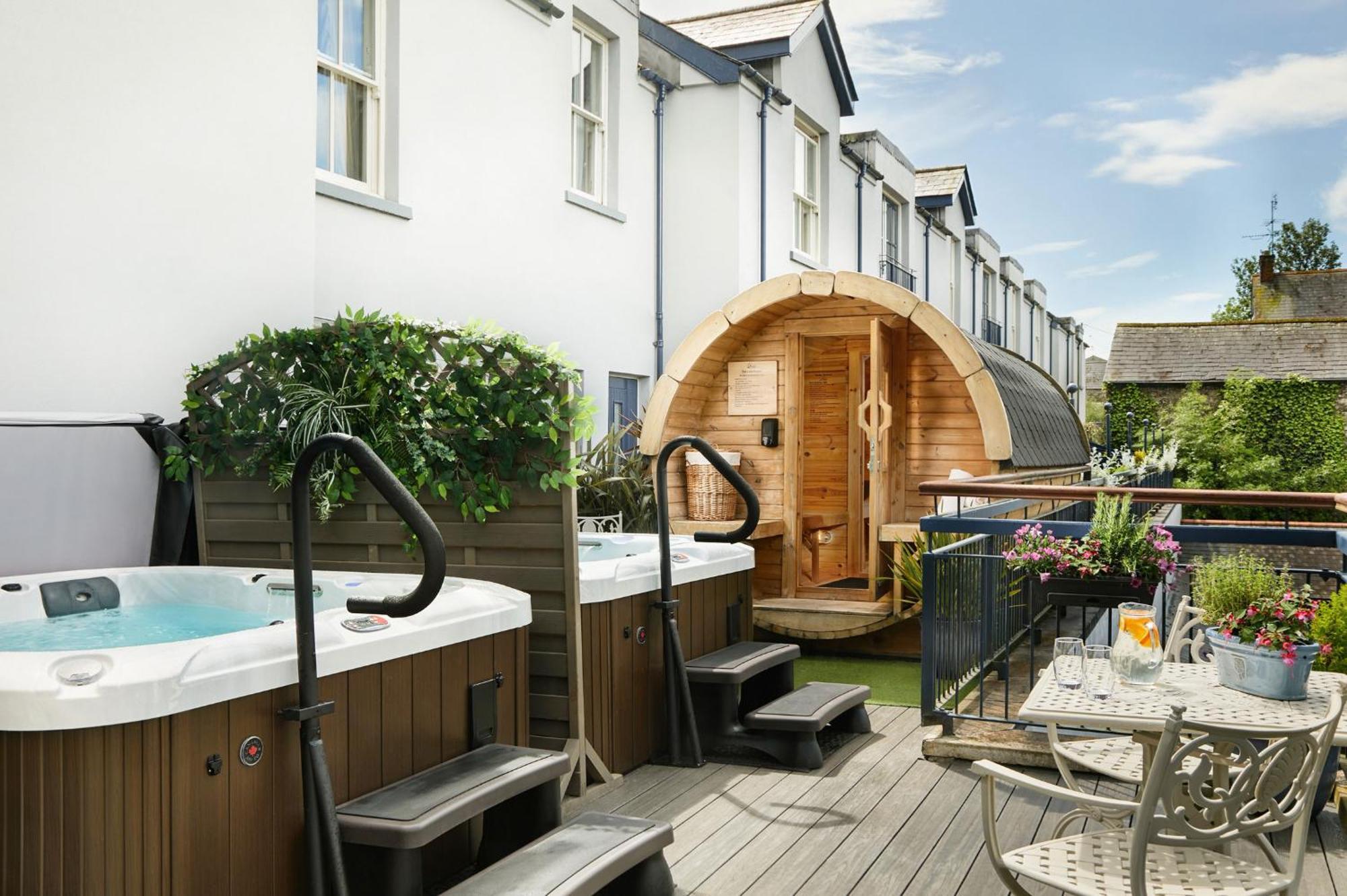 Вилла Old Stable Mews Castle Leslie Glaslough Экстерьер фото