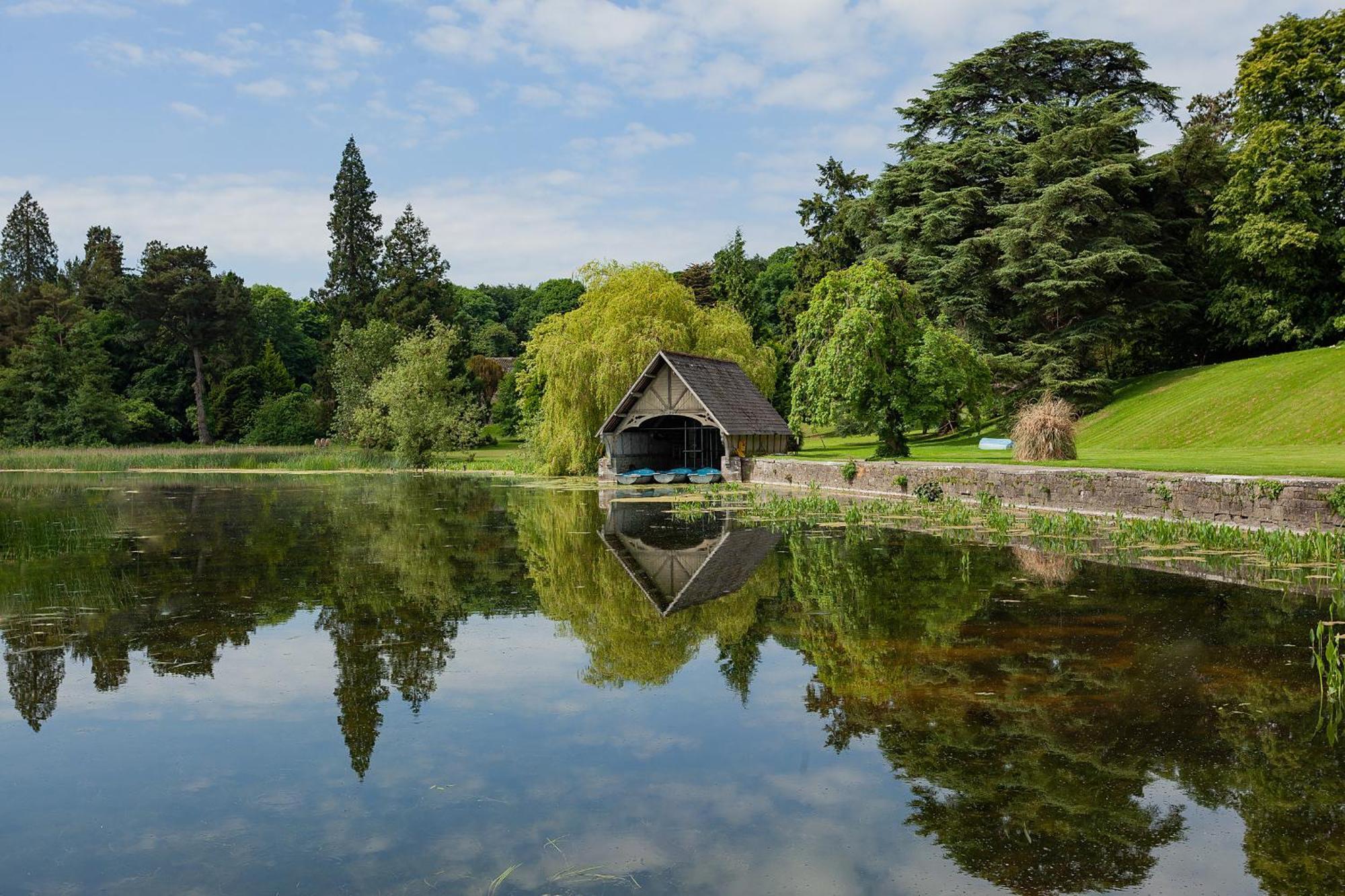 Вилла Old Stable Mews Castle Leslie Glaslough Экстерьер фото
